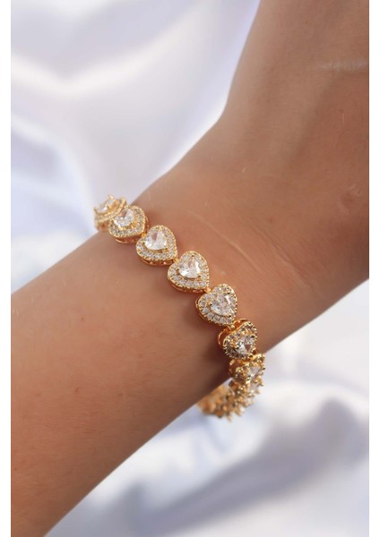 Pirinç Vip Seri Gold Renk Zirkon Taşlı Kalp Model Bileklik - Lisinya fiyatları