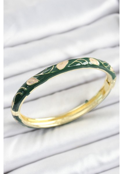 Mineli Pirinç Gold Renk Yeşil Çiçek Motifli Kadın Kelepçe - Lisinya