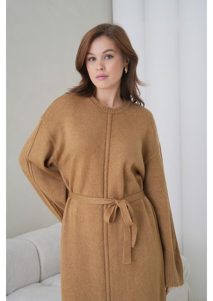 Kadın Uzun Kol Bisiklet Yaka Tesettüre Uygun Dokulu Kuşaklı Triko Spor Şık Maxi Boy Uzun Elbise fırsatları