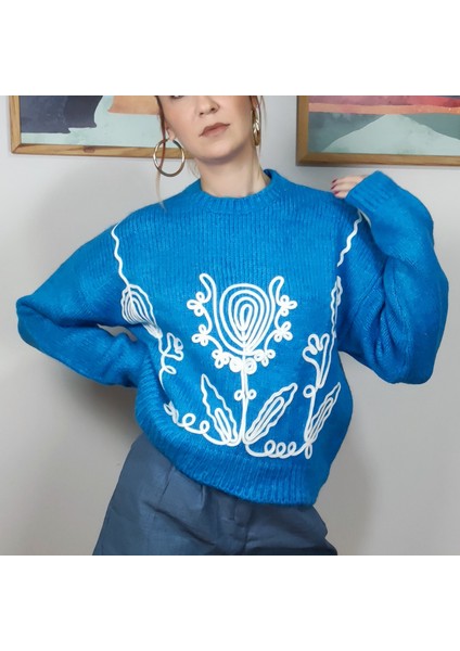 Nakışlı Mavi Yün Kazak Tasarım Kazak