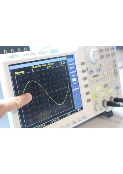 XDG3162 Keyfi Fonksiyon Jeneratör 160MHZ