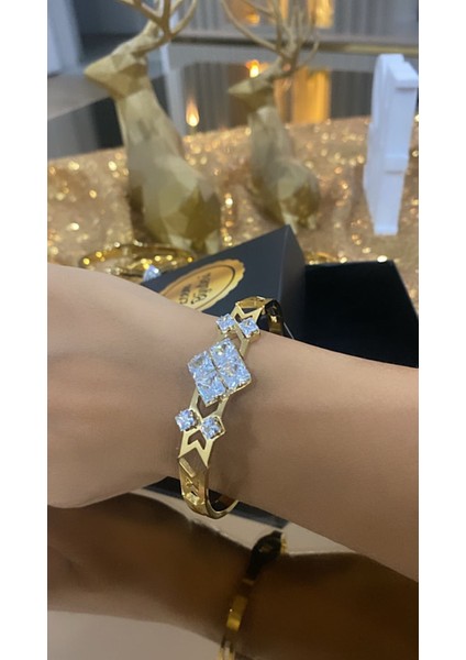 Çelik Altın Kaplama Taşlı Kelepçe Bileklik
