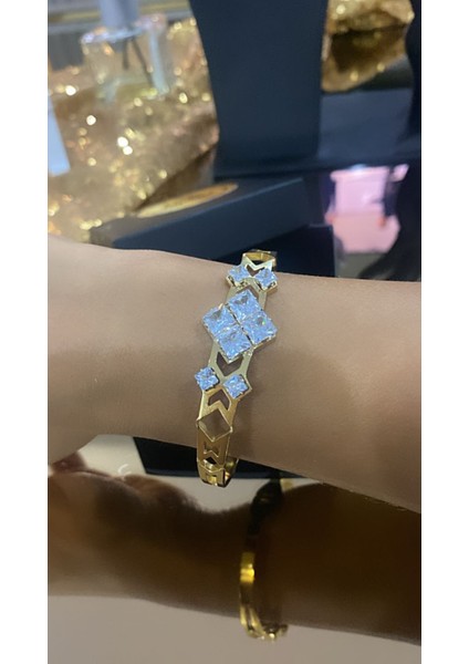 Çelik Altın Kaplama Taşlı Kelepçe Bileklik fırsatları