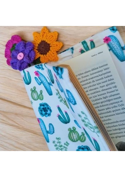 3&apos;lü El Örgüsü Çiçek Kitap Ayracı Seti - El Emeği Göz Nuru Ayçiçeği, Pembe ve Mor Çiçek Figürlü - Kitap Kurtlarına Özel Benzersiz Hediye Aksesuar modelleri