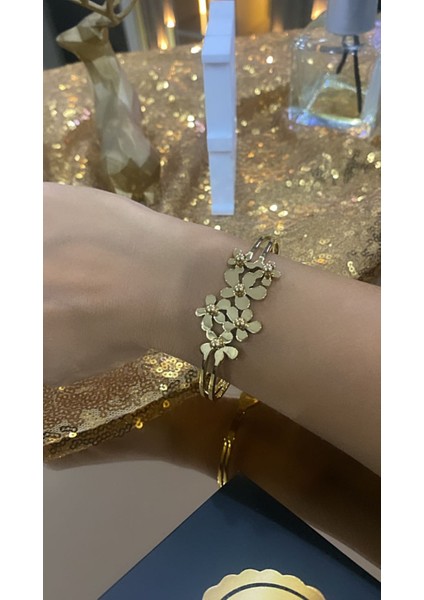 Çelik Altın Kaplama Çiçek Kelepçe Bileklik fiyatları
