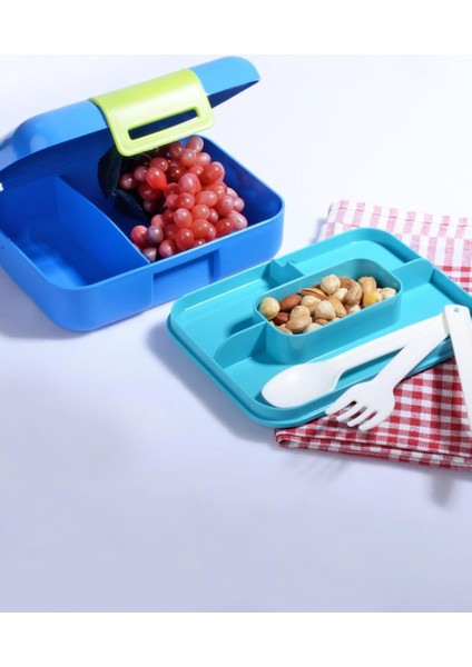Diyarı Kendinden Kaşık ve Çatallı 5 Bölmeli 2 Katlı Beslenme Kutusu (Mavi)