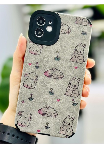 Go Aksesuar 11 ile Uyumlu Kaplama Tavşanlar Tasarımlı Esnek Silikon Kılıf