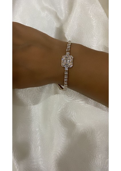 Taşlı Baget Bileklik fiyatları