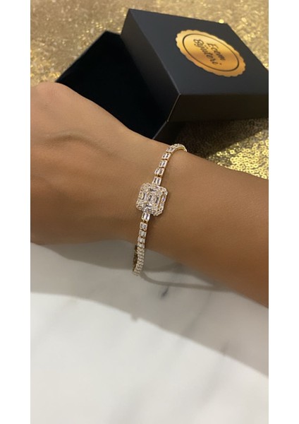 Taşlı Baget Bileklik fırsatları