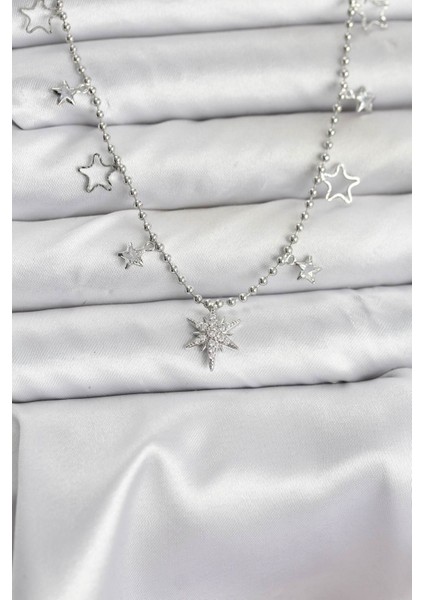 Pirinç Gümüş Renk Zirkon Taşlı Kutup Yıldızı Model Kadın Kolye - Lisinya