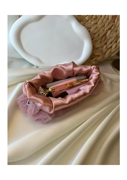 Peluş Kalpli Astarlı Kutusu fiyatları