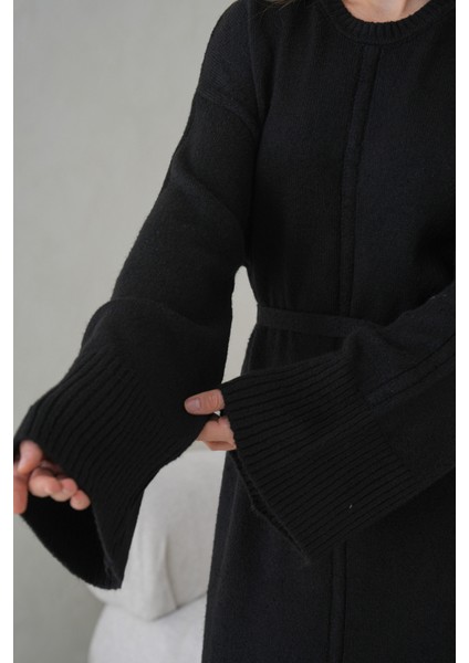 Kadın Uzun Kol Bisiklet Yaka Tesettüre Uygun Dokulu Kuşaklı Triko Spor Şık Maxi Boy Uzun Elbise fiyatları