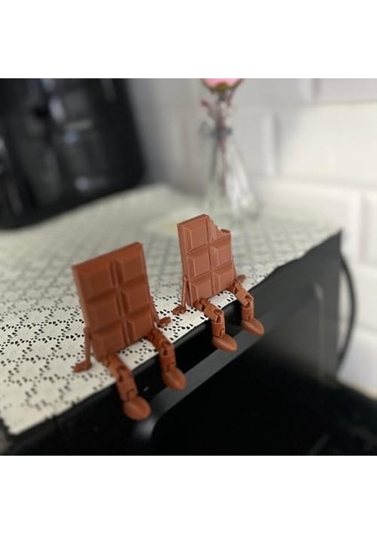Çikolata Barı Dekoratif Figür Seti - Isırılmış ve Bütün - Masaüstü Süs (Her Biri 5.7 x 6.3 cm fiyatları