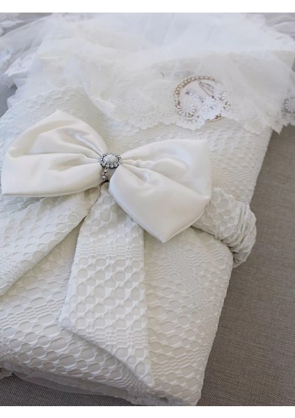 Yenidoğan Erguvan Kenar Fistolu Kundak Bebek Battaniyesi Ekru modelleri