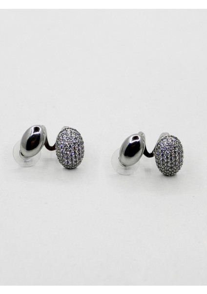 Modern Sallantılı Gümüş Tonu Oval ve Zirkonlu Küpe