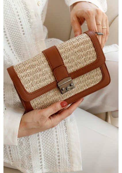 Deri Detaylı Hasır Görünümlü Tokalı Kadın El ve Omuz Çantası fiyatları