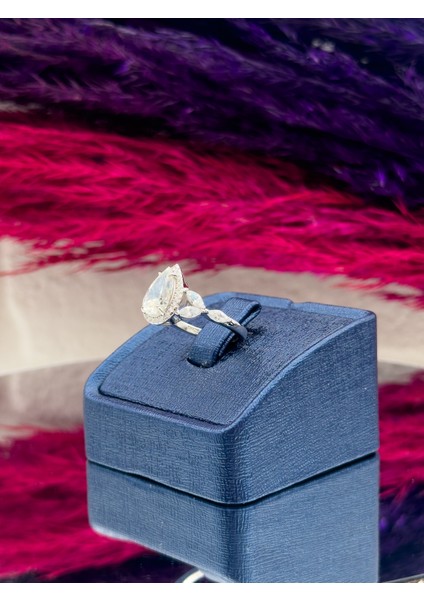 925 Ayar Gümüş Damla Taşlı Özel Tasarım Zarif Kadın Yüzük modelleri