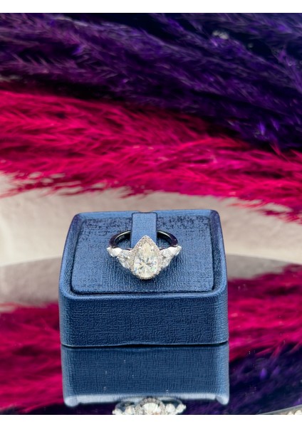 925 Ayar Gümüş Damla Taşlı Özel Tasarım Zarif Kadın Yüzük fırsatları