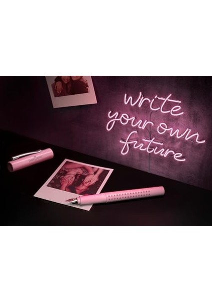 Grip 2011 Hediye Seti, Soluk Gül Rengi, M Uçlu Dolma ve Xb Tükenmez, Metal Kutuda, Ekstra Yumuşak Yazım fiyatları