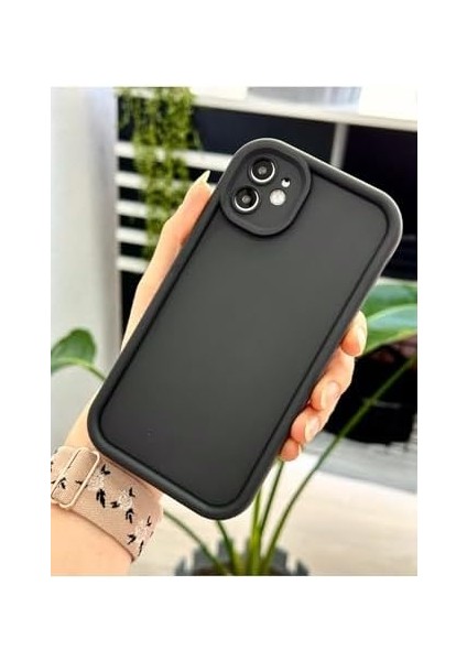 Go Aksesuar 11 ile Uyumlu (12 Görünümlü Köşeli) Darbe Önleyici Mat Lansman Silikon Kılıf modelleri