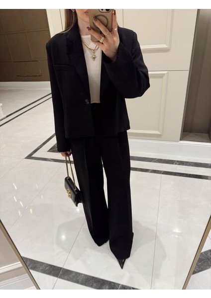 Bol Kesim Standart Beden Tasarım Tek Düğme Detay Muadil Premium Kalite Blazer Ceket Yüksek Bel Tasarım Pantolon Vip Takım