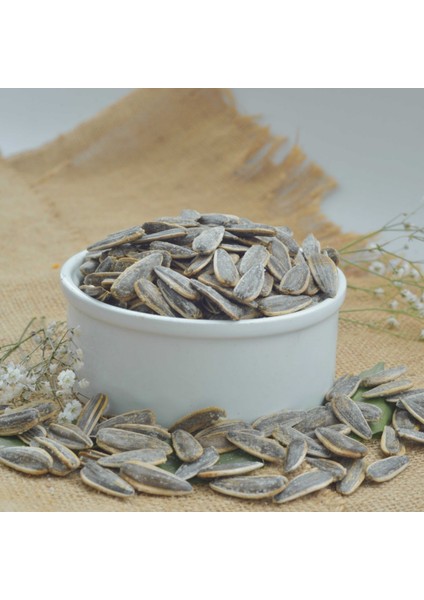 Tuzlu Çekirdek (500G) Taze Kavrulmuş
