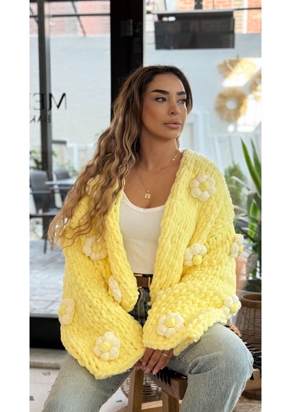 Pinterest Çiçek Detaylı Yumoş Puffy Ceket