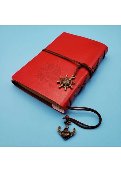 Pusula Tasarımlı Kırmızı Deri Defter