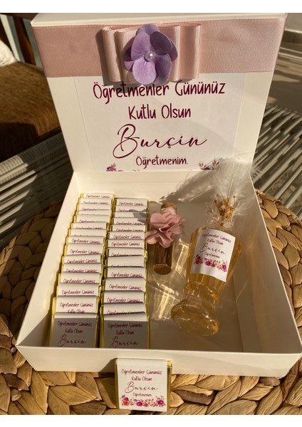 Öğretmenler Günü Hediye Çikolata Kutusu Isme Özel 40 Adet Kutulu