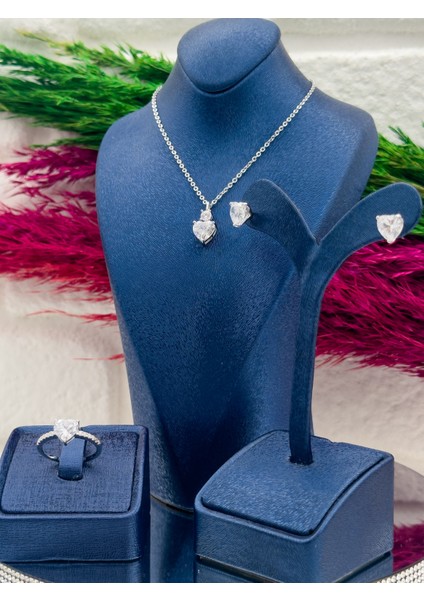 925 Ayar Gümüş Kalpli Zirkon Taşlı 3’lü Zarif Kadın Takı Seti modelleri