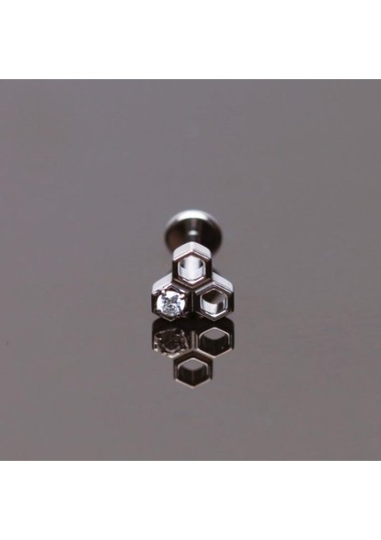 Yüksek Kalite G23 Titanium Petek Zirkon Titanyum 7x1.2mm Labret Piercing