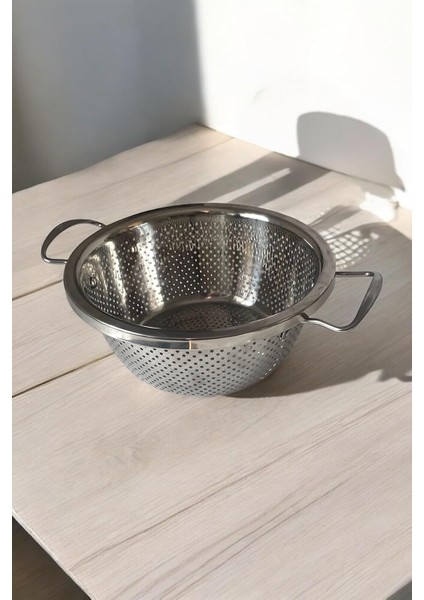 Kulplu Süzgeç - Çapı 21,5 cm Paslanmaz ve Kararmaz