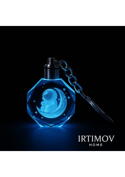 Astronot Tasarımlı Renk Değiştiren LED Işıklı Kristal Anahtarlık | Işıltılı Hediye Anahtarlık