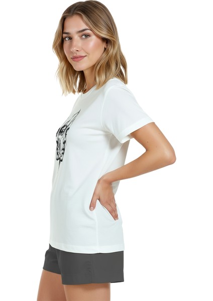 Kadın Beyaz Relaxed Fit %100 Pamuk Tişört – Ikiz Yüz Karakalem Baskılı fiyatları