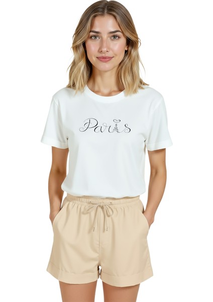 Kadın Beyaz Relaxed Fit %100 Pamuk Tişört – El Yazısı “paris” & Eyfel Illüstrasyonlu