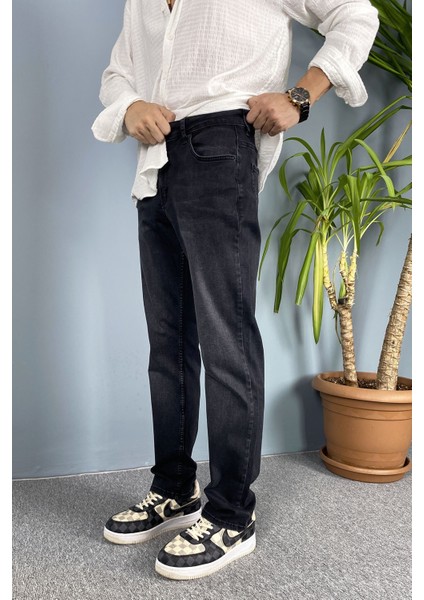 Siyah Taşlanmış Jean - Kot Pantolon Fit Kesim