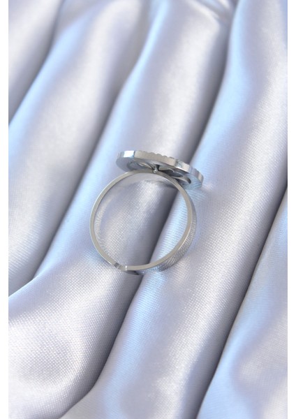 316L Çelik Gümüş Renk Zirkon Taşlı Yonca Model Kadın Yüzük - Lisinya fiyatları