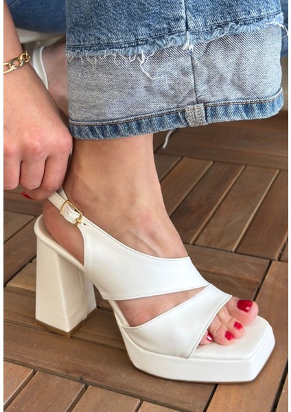 Cica Beyaz Cilt Topuklu Ayakkabı - Lisinya