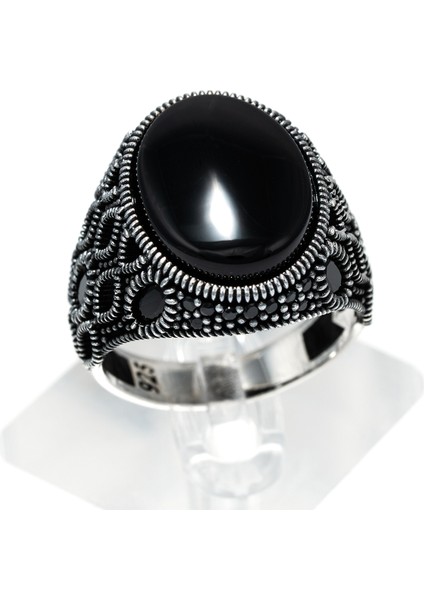 Siyah Oniks Taşlı 925 Ayar Gümüş Erkek Yüzük – Ihtişam, Güç ve Zarafetin Simgesi fiyatları