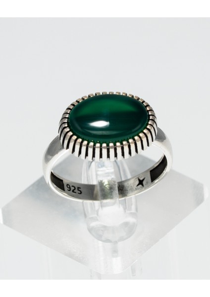 Yeşil Akik Taşlı 925 Ayar Gümüş Erkek Yüzük – Sade Şıklığın Güçlü Yansıması fiyatları