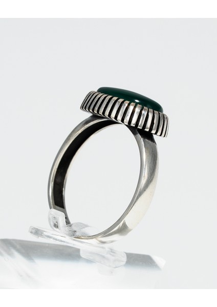 Yeşil Akik Taşlı 925 Ayar Gümüş Erkek Yüzük – Sade Şıklığın Güçlü Yansıması fırsatları