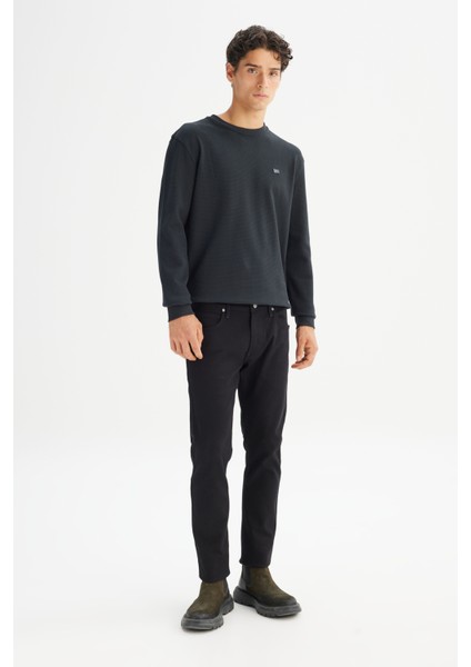 Erkek Regular Fit Pamuklu Bisiklet Yaka Logo Detaylı Siyah Kazak - L2520367 fiyatları