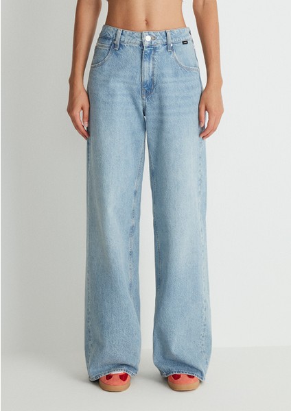 Siena Iconic Gölgeli Açık Mavi Jean Pantolon 1010763-89104