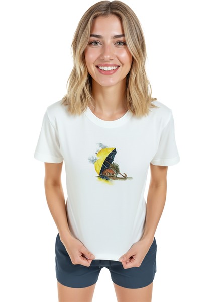 Kadın Beyaz Relaxed Fit %100 Pamuk Tişört – Şemsiye Ev Suluboya Baskılı modelleri