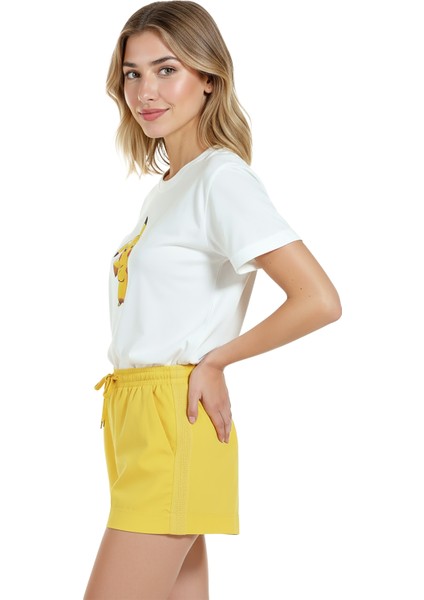 Kadın Beyaz Relaxed Fit %100 Pamuk Tişört – Pikachu Çizgi Karakter Baskılı fiyatları