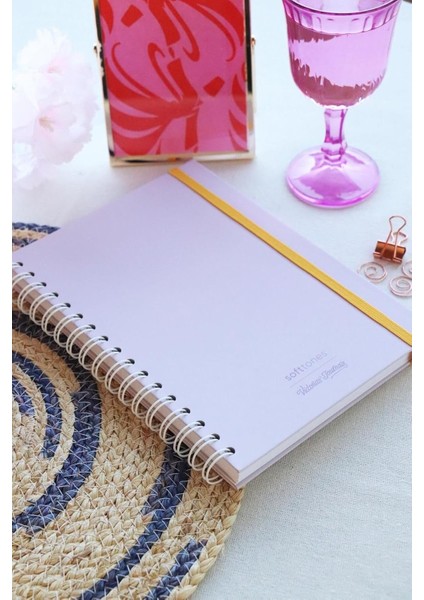 Defter Sert Kapak 192 Sayfa 96 Yaprak 17X24 cm 90GR