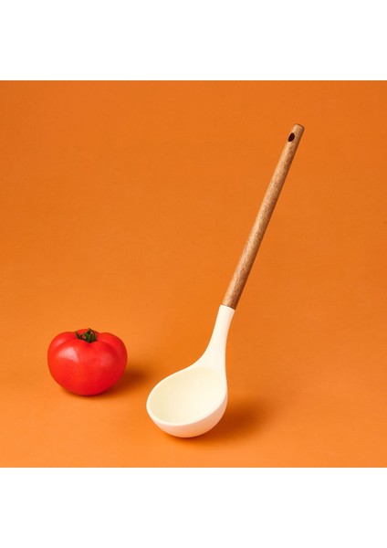 Ahşap Saplı Silikon Kepçe - Krem / Kahverengi fiyatları