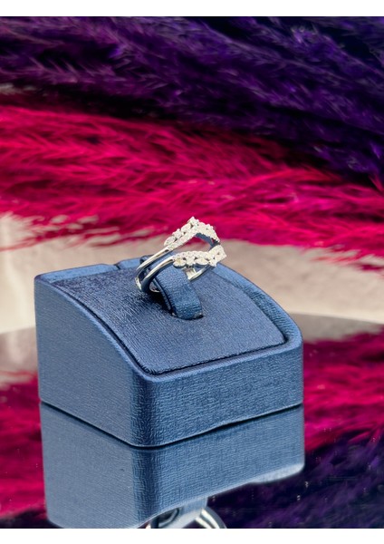 925 Ayar Gümüş Pırlanta Montürlü Kombin Zarif Kadın Yüzük