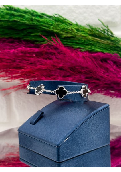 925 Ayar Gümüş Küçük Boy 5’li Onix Taşlı Yonca Desenli Popüler Kadın Bileklik modelleri