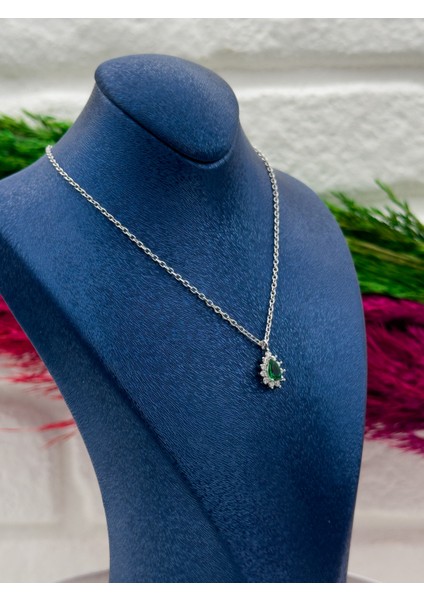 925 Ayar Gümüş Damla Zümrüt Taşlı Popüler Kadın Kolye